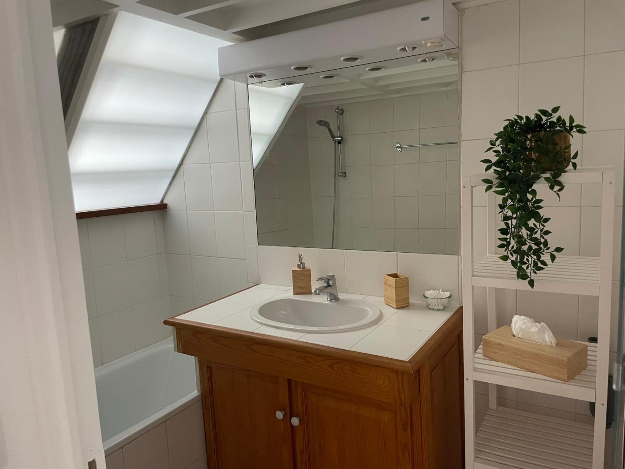 L Authentique - Un Voyage En Provence Apartment เอ็ก-ซอง-โพรวองซ์ ภายนอก รูปภาพ